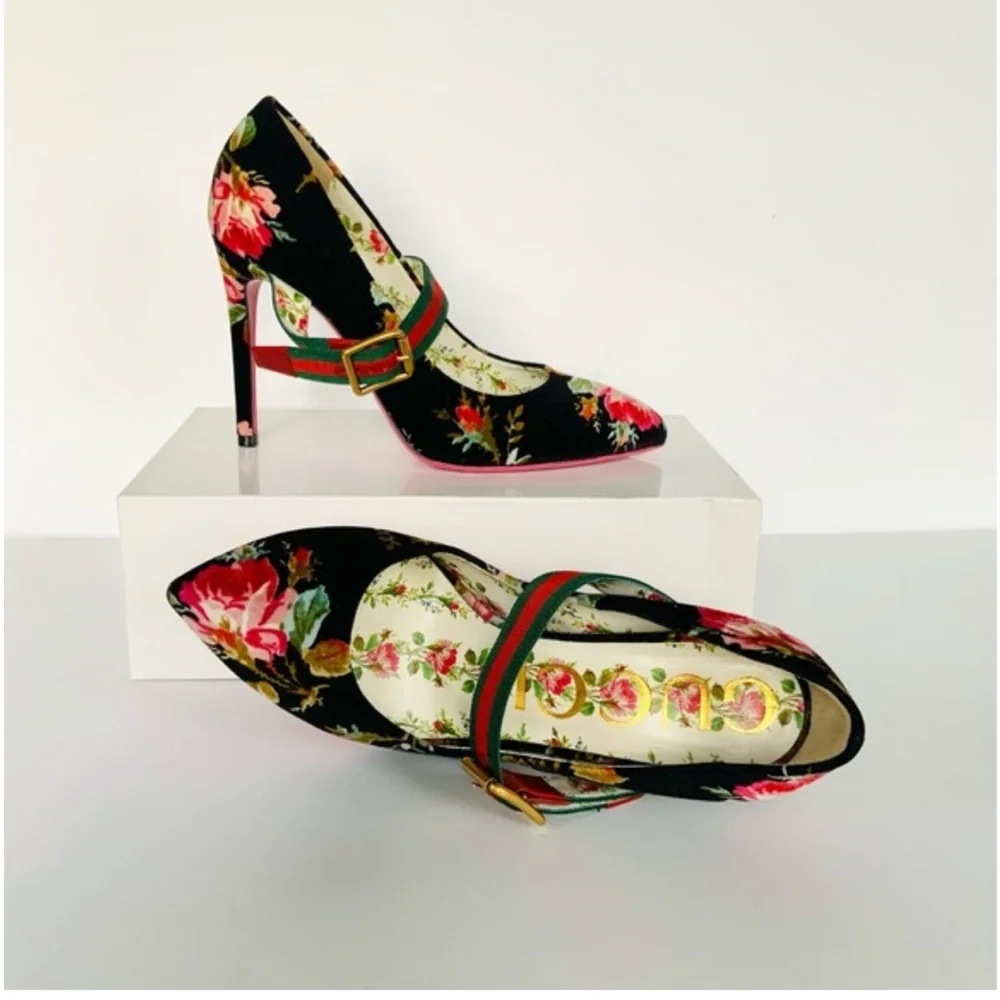 Gucci Black Velvet Floral Heels - Picture 5 of 12